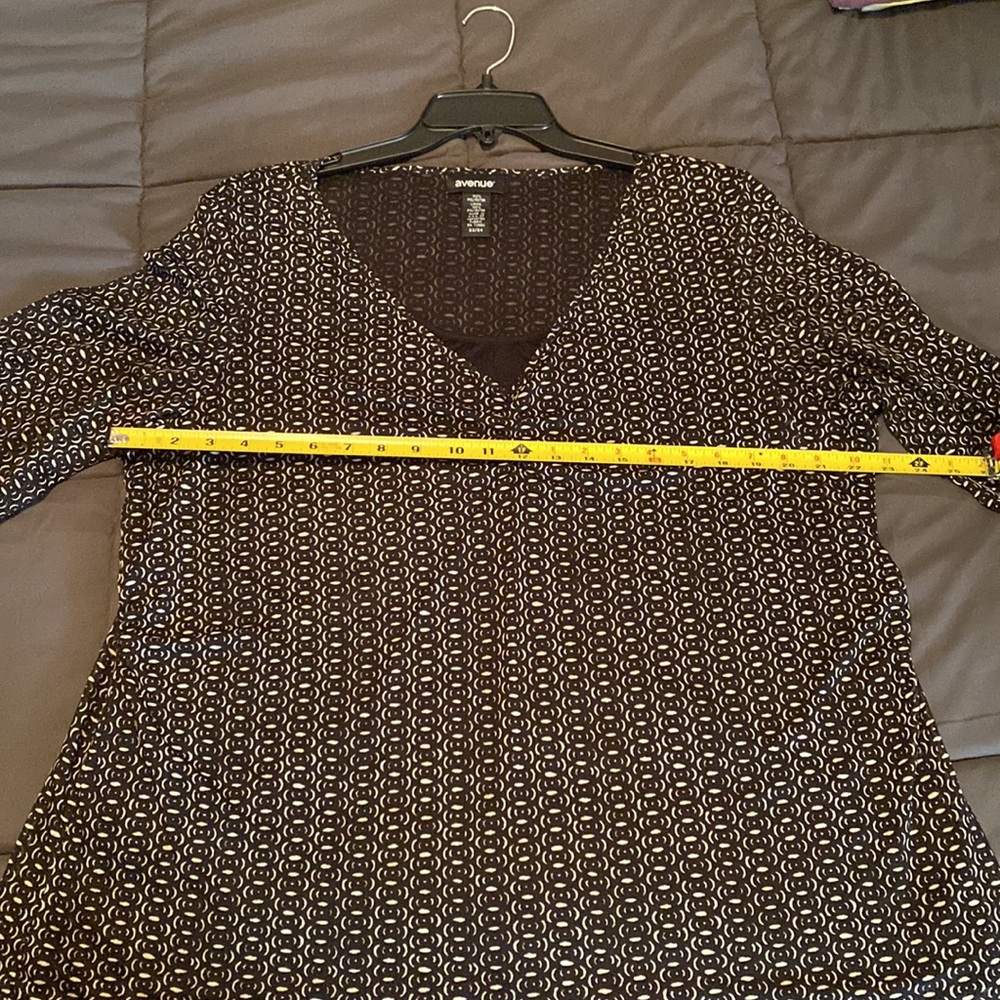 Avenue Blouse - Picture 4 of 5